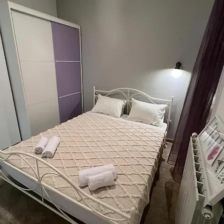 Apartment To&ma *